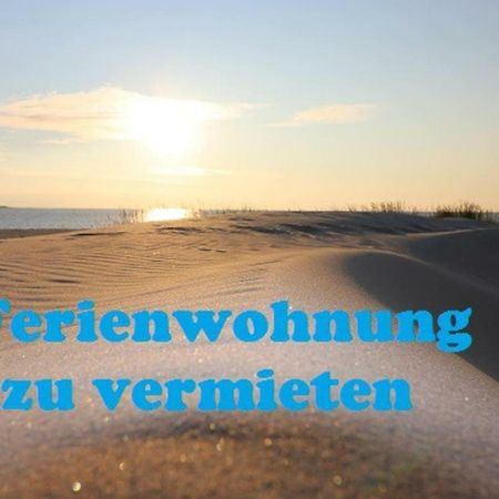 Ferienwohnung mit eigenem Garten in Schortens Exterior foto